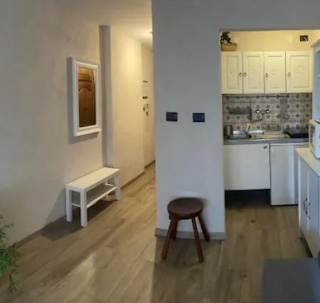 Apartment Monolocale Con Piscina